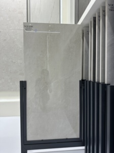 Piastrelle in onice 120x60 antibatteriche per pavimenti, piastrelle in gres porcellanato effetto marmo lucido per pavimenti, colore chiaro - Product Image 6