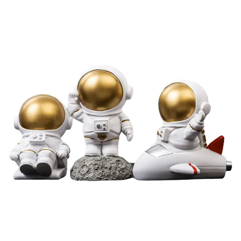 Hot Sale Resin Astronaut Figure Outer Space Themed Gift Toys Birthday Party Kids Boys Room Bedroom Decor