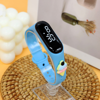 Großhandel LED Elektronische Uhr für Kinder Mädchen Frucht Wasserdichte Digitale Sportuhr Schülergeschenk Niedliche Spaßige Uhr