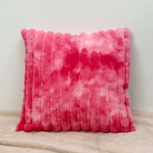 Housse de coussin décorative en fausse fourrure de lapin rayée, double face, super douce, pour l'hiver, décoration d'intérieur, peluche confortable - Product Image 3