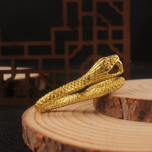 Llavero Colgante de Latón con Diseño de Pitón, Amuleto de Serpiente Metálica Vintage, Forma Irregular, Accesorio para Llaves Hecho a Mano - Product Image 3