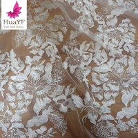 Nouvelle fleur blanche brodée mariage perles de mariée paillettes robes glamour HY1011-2