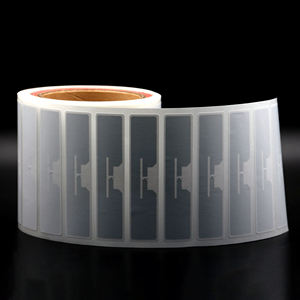 Etiqueta <span class=keywords><strong>RFID</strong></span> <span class=keywords><strong>UHF</strong></span> pasiva de largo alcance 9654 860-960MHz H3/HEC/H9 19*93mm Inventario NFC para gestión de vehículos Pallet Tire Windshield - Product Image 1