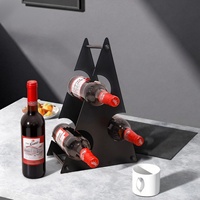 Elegante Botellero Metálico Negro Moderno, Soporte de Piso y Techo para Fiestas, Diseño Portátil Resistente al Óxido