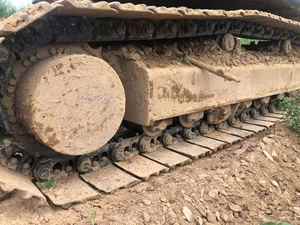 Excavatrice sur chenilles Hyundai 225LC-9T d'occasion, 22,5 tonnes, moteur Hyundai, garantie 1 an, forte puissance de creusement - Product Image 6