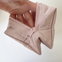 Sac de maquillage gonflé OEM, sac de toilette rose pour voyage, logo personnalisé, sac de toilette de voyage, pochette de maquillage matelassée, organisateur de cosmétiques personnalisé