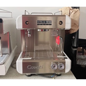 Macchina da Caffè Semiautomatica Conti 2600W Prodotta in Italia per Caffetterie - Product Image 1