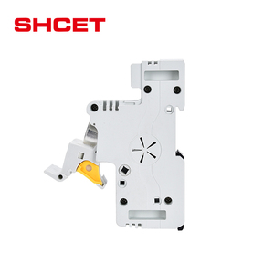 Boîtier de porte-fusible solaire CC ignifuge 1000V 1500V Rail DIN Porte-fusible CC PV 40A 63A 14x51 22*58 Lien et base Boîtier de porte-fusible CC - Product Image 1