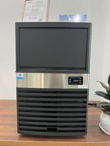 Machine à glaçons en cubes en promotion pour café et boissons gazeuses - Product Image 3