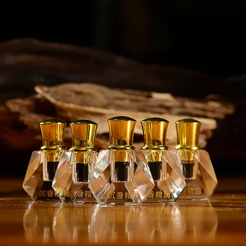 Chilan Agarwood Oud Oil Varas de Incenso Óleo Essencial Premium para Fragrância e Frasco de Perfume Incluído No. 4