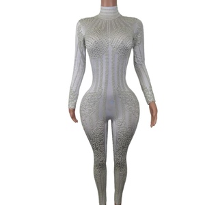 Élégant blanc perles barboteuses <span class=keywords><strong>femme</strong></span> Club fête bal moulante body scène Performance <span class=keywords><strong>combishort</strong></span> femmes une pièce combinaisons - Product Image 1