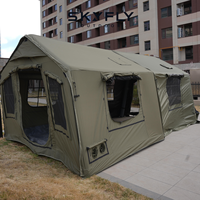 Tente gonflable Oxford imperméable à colonnes d'air 8+8, 8 personnes, 2 chambres (1 chambre et 1 séjour) avec porte en maille, pour camping en groupe