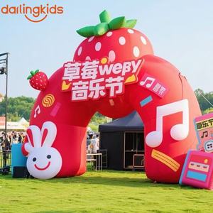 Arco Inflable Gigante con Forma de Fresa para Festivales Musicales, Arco de Entrada Personalizable con Notas Musicales y Decoración de Fresas - Product Image 2