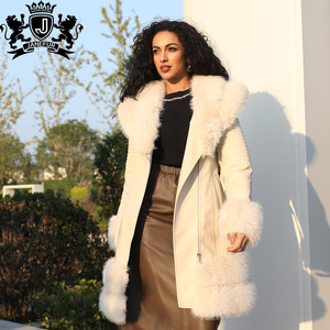 Janefur Cappotto in Ecopelle Bianco di Lusso con Cintura e Bordo in Pelliccia Sintetica per Donna, Giacca in Pelle Foderata in Pelliccia Sintetica - Product Image 4
