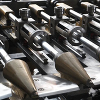 Machine industrielle et commerciale pour la fabrication de gaufres Stroopwafel, gaufres à la crème glacée, rouleaux d'œufs et cornets de crème glacée pour le commerce