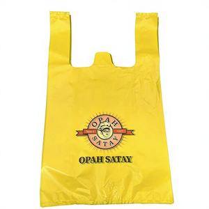 Bolsa de nailon amarilla con logo personalizado impreso en flexografía, con asa tipo chaleco, perforada, de plástico reciclado para supermercados y exposiciones - Product Image 1