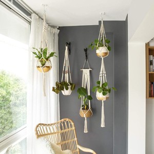 Panier suspendu d'intérieur en <span class=keywords><strong>corde</strong></span> de coton couleur naturelle style moderne <span class=keywords><strong>avec</strong></span> <span class=keywords><strong>pot</strong></span> de fleurs décoratif en fibre végétale - Product Image 1