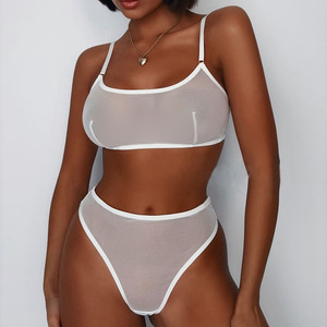 Conjunto de lencería francesa con sujetador sexy transparente de malla sin tirantes, lencería erótica transfronteriza. - Product Image 1