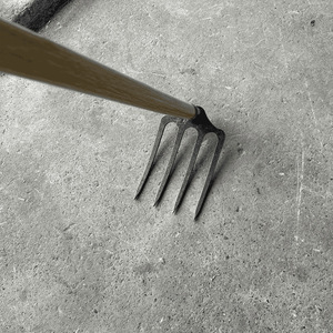 <span class=keywords><strong>Râteau</strong></span> <span class=keywords><strong>de</strong></span> désherbage manuel pour le jardinage, outil agricole pour le déchaumage, le nivellement et le nettoyage des pelouses - Product Image 4