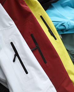 Chaqueta de Exterior al por Mayor para Hombre y Mujer, Cortavientos Impermeable y Resistente al Viento para Montañismo y Senderismo - Product Image 6