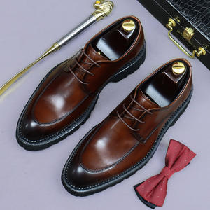 Los lujosos y exquisitos zapatos de cuero para hombre son perfectos para usar en la oficina, zapatos de lujo de diseñador para hombre. - Product Image 1