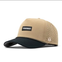 Casquette de baseball personnalisée en gros à 5 panneaux avec logo en caoutchouc PVC et cordon, casquette perforée imperméable découpée au laser, casquette de sport haute performance Gorras