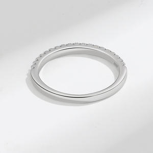 工場の925スターリングシルバーシングルロウダイヤモンドリングニッチデザインシンプルスタック可能な婚約指輪女性のウェディングギフトパーティー - Product Image 3