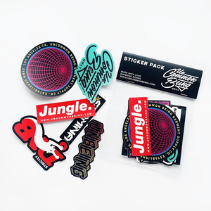 Adesivi in PVC Personalizzati di Alta Qualità, Ecologici, Autoadesivi, Impermeabili, con Logo Stampato su Cartoncino - Product Image 6