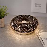 Lampe de nuit tactile à projection d'étoiles Donut, LED à intensité variable, ABS, rechargeable par Type-C, lampe de bureau murale, décoration romantique pour chambre à coucher, cadeau