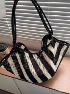 Novedad de verano, bolso informal de vacaciones ahuecado tejido a rayas, bolso de bola de masa hervida, bolso de mano para hombro, bolso de playa Stipe - Product Image 5