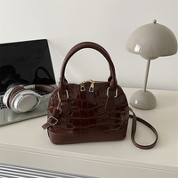 Nouveautés : Sac à main tendance et élégant en cuir PU pour filles, sac à bandoulière de créateur pour femmes