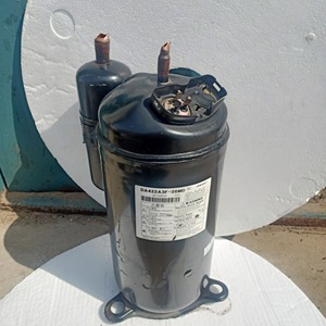 คอมเพรสเซอร์โตชิบาสำหรับเครื่องปรับอากาศและเครื่องทำความเย็น รุ่น DA422A3F-26MD ใช้สารทำความเย็น R410A สำหรับระบบทำความเย็นและความร้อน - Product Image 3