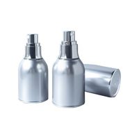 Flacon pompe airless double couche en acrylique argenté de luxe 30 ml pour fond de teint liquide, masques faciaux, crème pour le visage et crème contour des yeux
