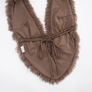 2026 Winter Neues Sexy Fell-Patchwork 2-Teiliges Set für Damen Outfits Neckholder Tiefer V-Ausschnitt Crop Top und Rock Set - Product Image 6