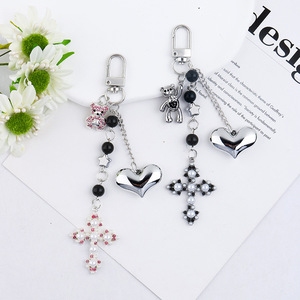 Aleación creativa oso resina plata corazón perla Cruz llavero colgante cadena bolsa auricular caso accesorio - Product Image 1
