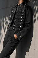 Veste en jean d'été pour femme, noire délavée, courte, respirante, avec détails de boutons argentés métallisés aux épaules