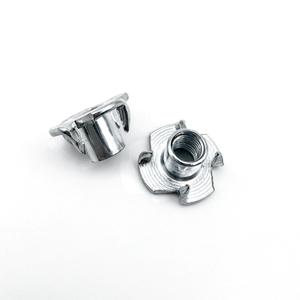 Écrou à quatre griffes M3 M4 M5 M6 M8 en acier au carbone et acier inoxydable, écrou à griffes encastré pour fixation de meubles en bois - Product Image 4