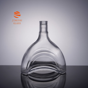 Bouteille en verre à fond incurvé de 700 ml pour brandy blanc, coffret cadeau luxueux XO cognac avec un <span class=keywords><strong>d</strong></span>écanteur pour l'<span class=keywords><strong>a</strong></span>ération du vin - Product Image 2