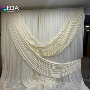 Décoration de mariage LEDA, rideau blanc élégant, draperie de mariage, toile de fond pour la décoration d'événements de mariage - Product Image 2