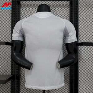 Maillot de football domicile blanc Madrid, très populaire et best-seller, version joueur de haute qualité et confortable, nouveau modè<span class=keywords><strong>le</strong></span> 2025/2026. - Product Image 2