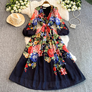 Nouvelle robe longue à col en <span class=keywords><strong>V</strong></span> et manches lanternes, série rétro à fleurs, taille cintrée, robe élégante pour fille, robe vintage, 2025 - Product Image 2