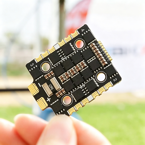 ชุดควบคุมการบิน <span class=keywords><strong>HAKRC</strong></span> <span class=keywords><strong>F722</strong></span> V2 Mini Flight Stack 32-bit 65A BLHeli32 4in1 ESC ขนาด 20x20 มม. รองรับ 2-6S ใช้ได้กับ DJI O3 สำหรับโดรน FPV แข่งขันและฟรีสไตล์ - Product Image 3
