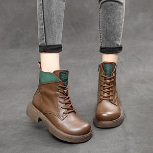 Bottes pour femmes INS printemps automne 2022, nouveau style britannique, cuir à semelle épaisse, mi-tube, rétro, noir/marron foncé, talon moyen - Product Image 5