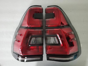 Feux arrière modifiés en direct d'usine pour Toyota Prado FJ120 03-08 – Pièces auto <span class=keywords><strong>tuning</strong></span> en gros pour ateliers <span class=keywords><strong>de</strong></span> réparation et importateurs mondiaux - Product Image 2