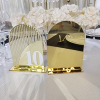 Numéros de table de mariage personnalisés en acrylique doré en forme d'arche, cartes de placement en acrylique, numéros de table pour réception de mariage à l'hôtel
