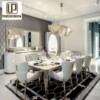Ensemble Table et Chaises de Luxe pour Salle à Manger Royale, Style Italien Moderne, Table à Manger Rectangulaire en Laiton avec Plateau en Marbre, 8 Places