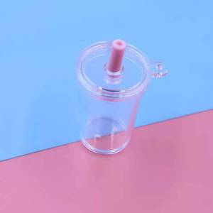 ビッグサイズ シミュレーション プラスチック サラダカップ フラットカバー ミニミルクティーカップ DIY フードプレイカップ キーホルダー ストロー付き - Product Image 5