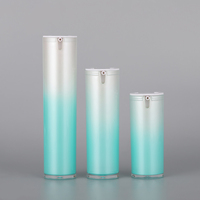 Flacons de lotion bleus en ABS de luxe 15ml 30ml 50ml avec pompe sans air à joint hermétique de forme carrée pour sérum de soin de la peau
