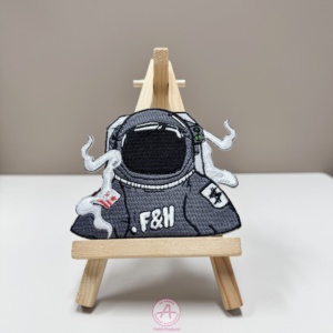 Biểu tượng tùy chỉnh số hóa dịch vụ thêu mặc quần áo thêu các bản vá lỗi với đúc móc và vòng lặp - Product Image 2