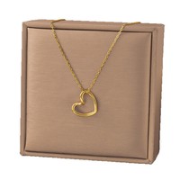 Vente en gros de divers colliers et boucles d'oreilles pour femmes en acier inoxydable plaqué or 18 carats, ensemble de bijoux en forme de fleur et de cœur